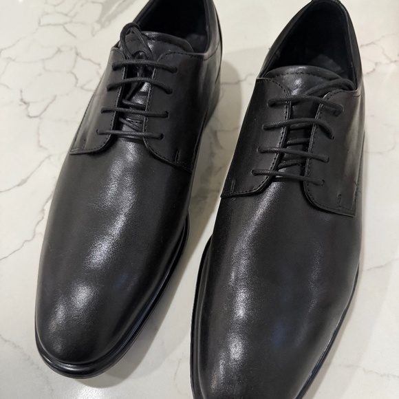 ECCO Men\'s Black Leather Derby Shoe - Worn Once
